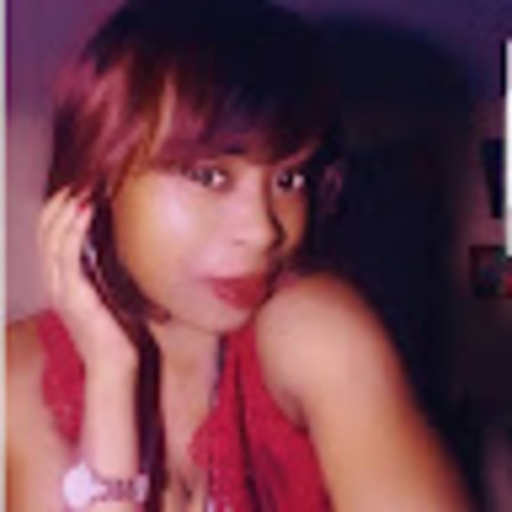 Meet your Posher, Esther